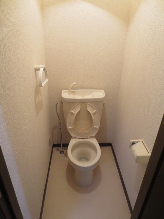 物件内観写真12　(トイレ)