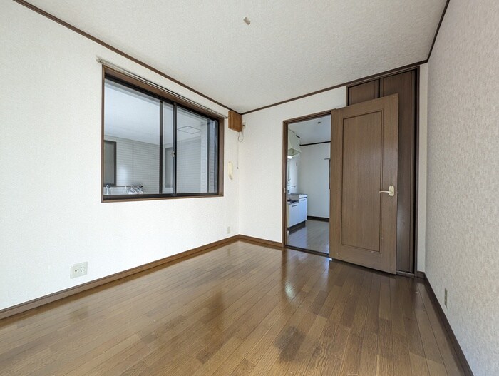 物件内観写真5　(居室)