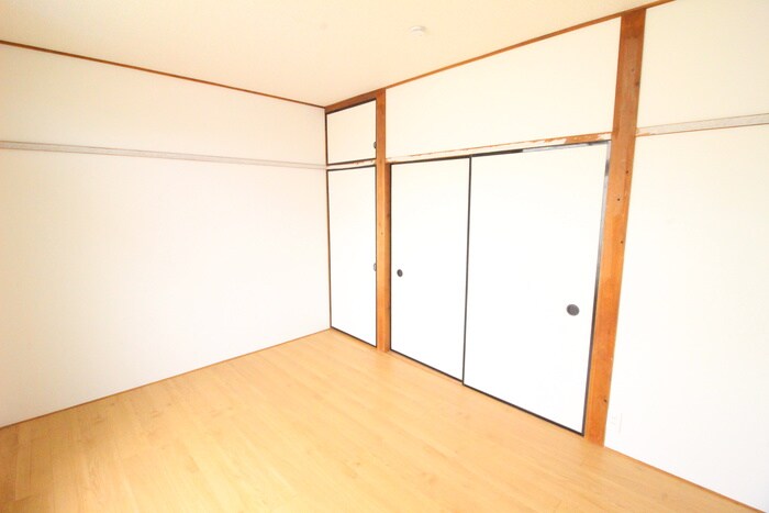 物件内観写真5　(居室)