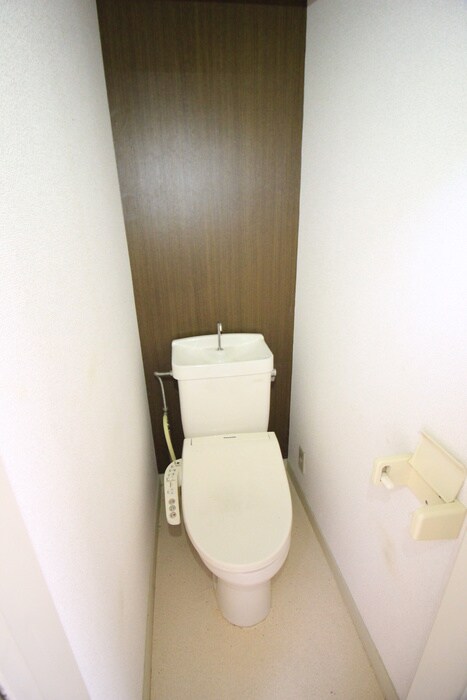 物件内観写真15　(トイレ)