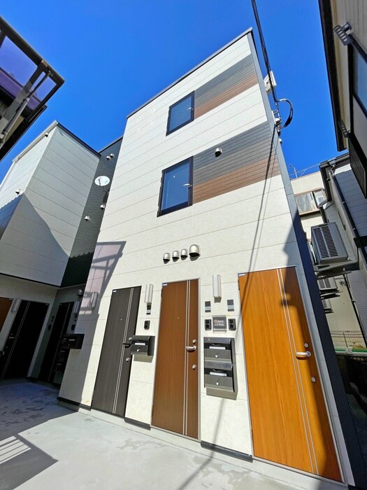 物件外観写真6　(外観写真)