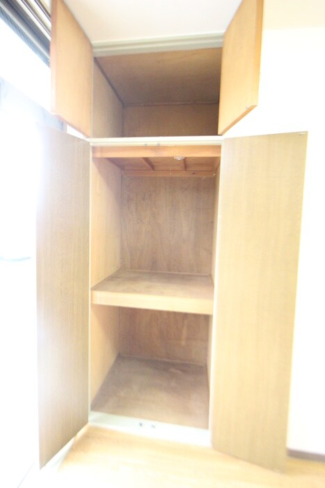 物件内観写真15　(収納)