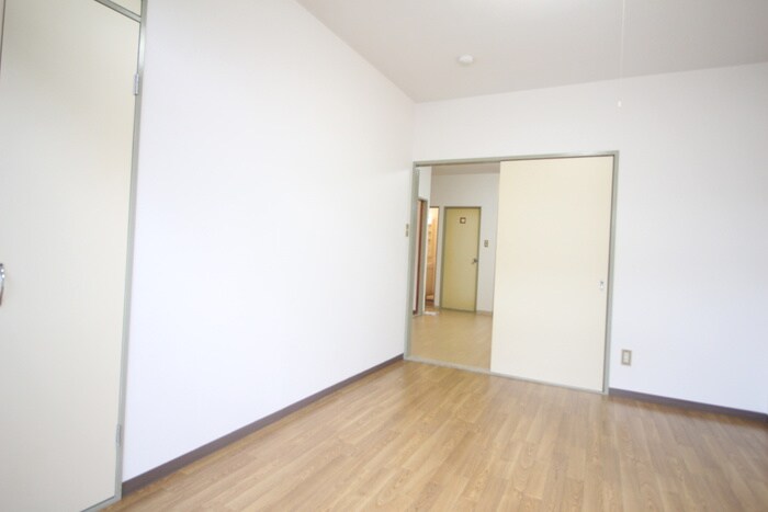 物件内観写真18　(居室)