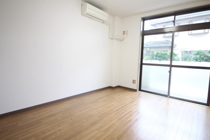 物件内観写真19　(居室)