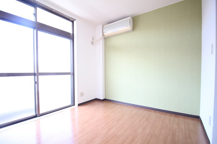 物件内観写真22　(居室)