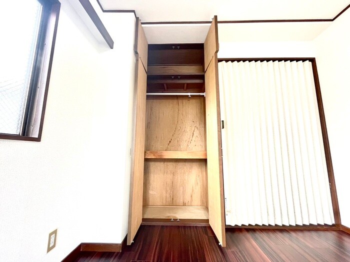 物件内観写真13　(収納)