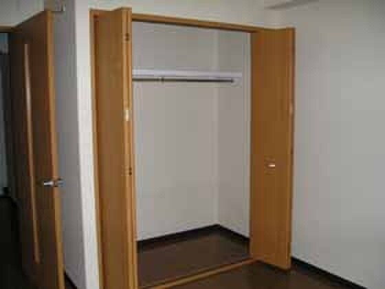 物件内観写真9　(収納)