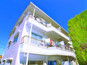 フラッツザF　A号棟外観写真