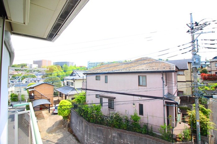 物件内観写真16　(室内からの展望)