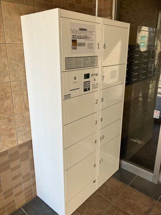 物件外観写真4　(建物設備)