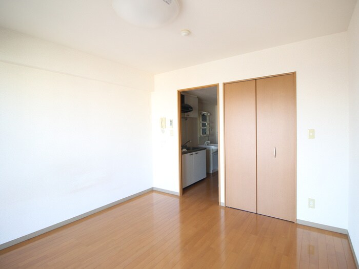 物件内観写真17　(居室)