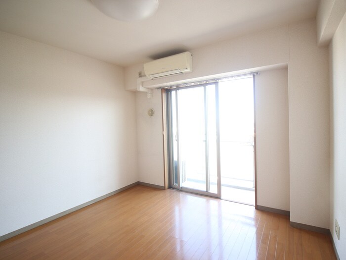 物件内観写真19　(居室)