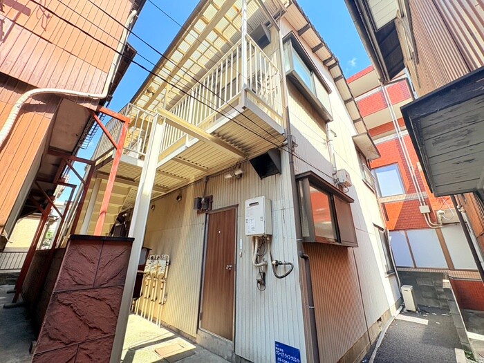 石戸荘の物件外観写真