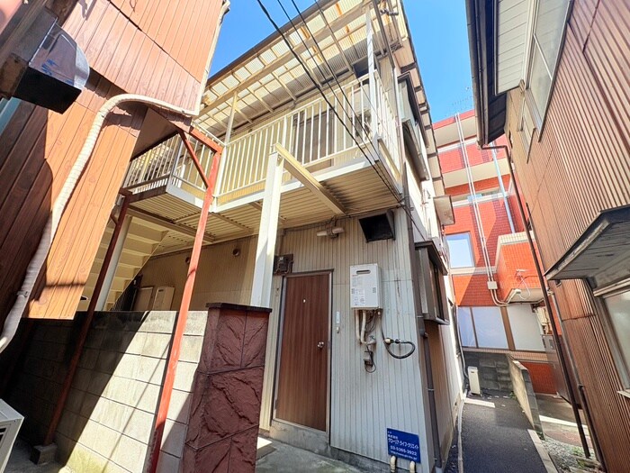 石戸荘の物件外観写真