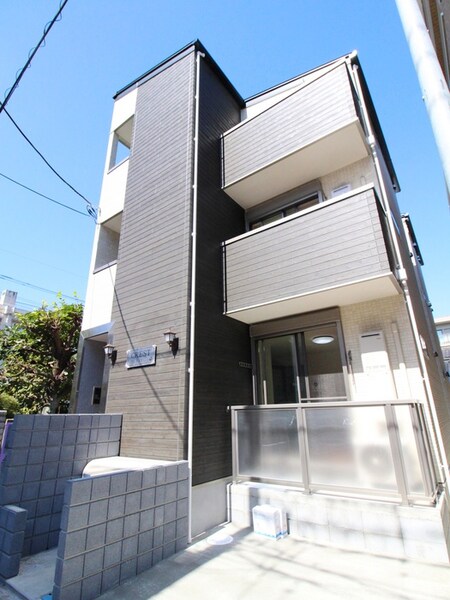 ＣＲＥＳＴ外観写真