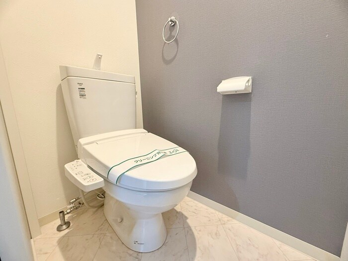 物件内観写真14　(トイレ)