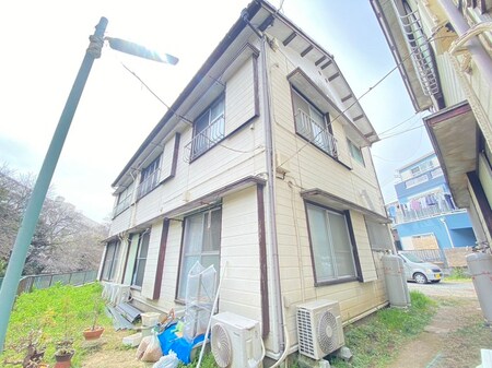 港南ハイツA 棟外観写真