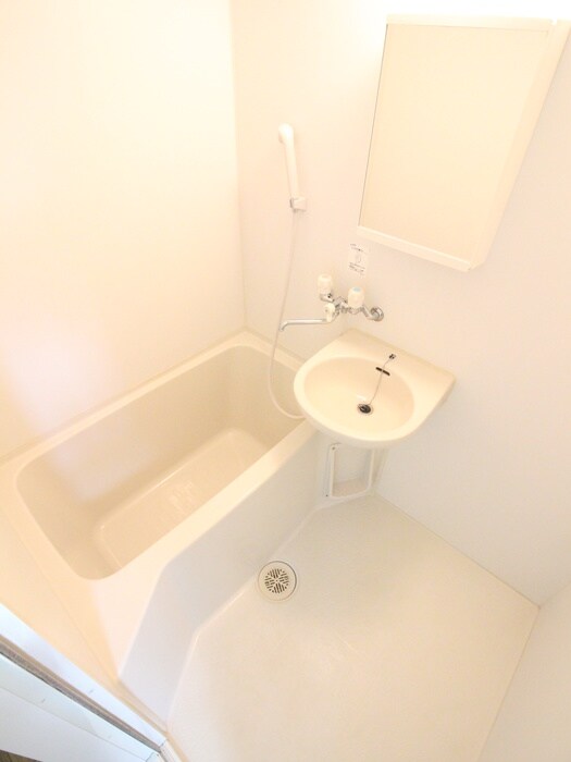 物件内観写真12　(バス／シャワールーム等)