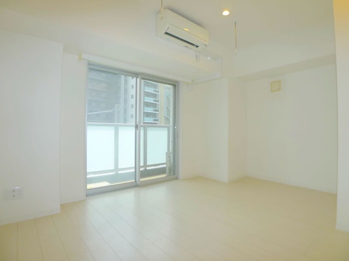 物件内観写真9　(ベランダ・バルコニー)