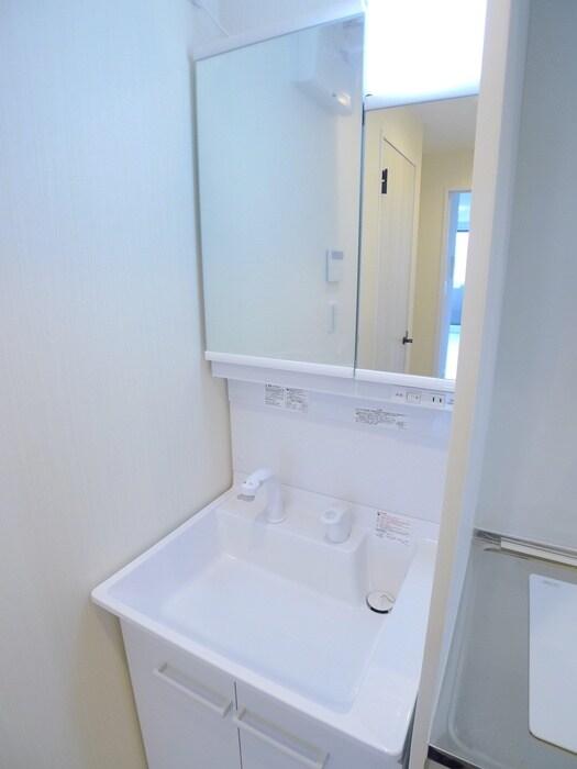 物件内観写真9　(洗面)