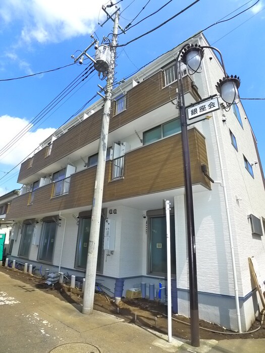 物件外観写真5　(駐輪場)