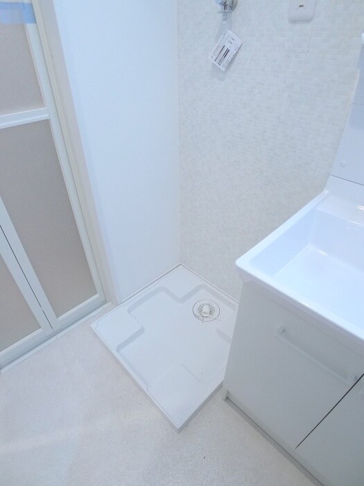 物件内観写真17　(洗濯機置場)