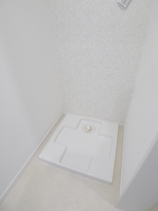 物件内観写真19　(洗濯機置場)