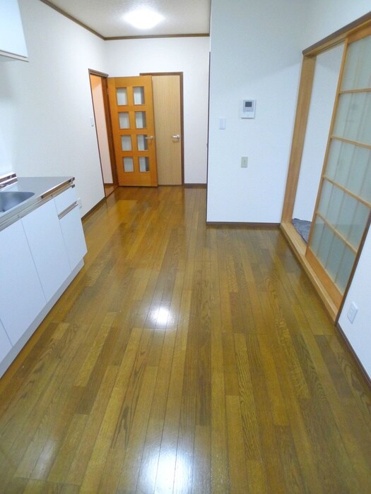 物件内観写真19　(室内からの展望)