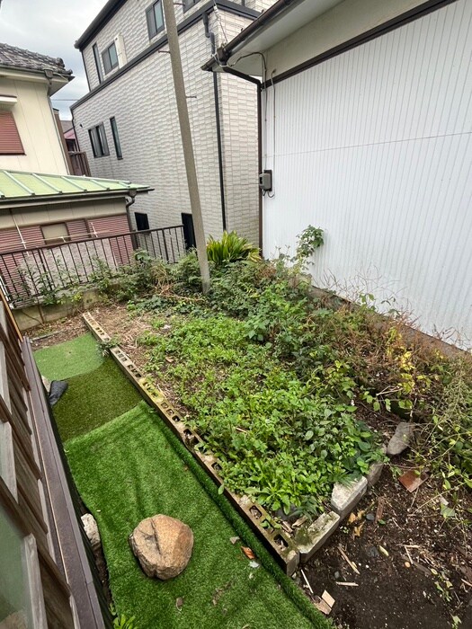 物件内観写真18　(室内からの展望)