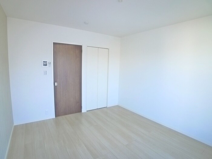 物件内観写真21　(居室)