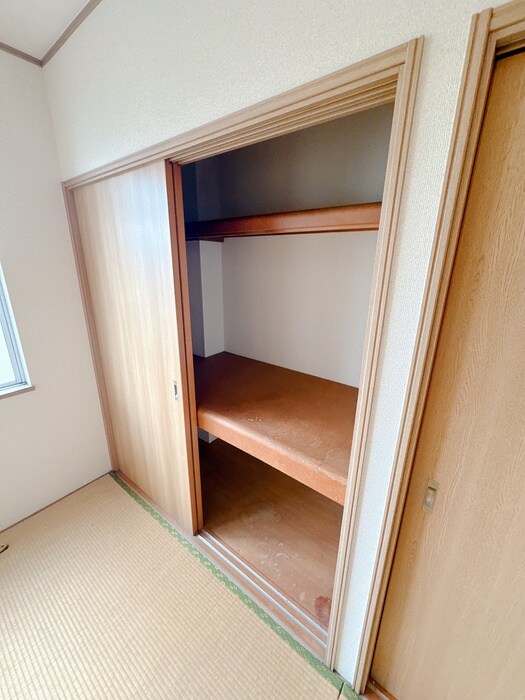 物件内観写真10　(収納)