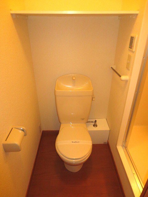 物件内観写真10　(トイレ)