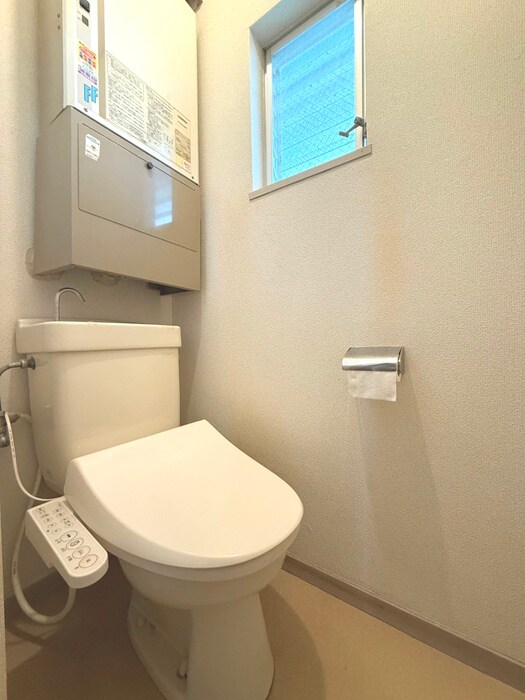 物件内観写真13　(トイレ)