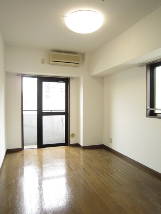 物件内観写真5　(居室)