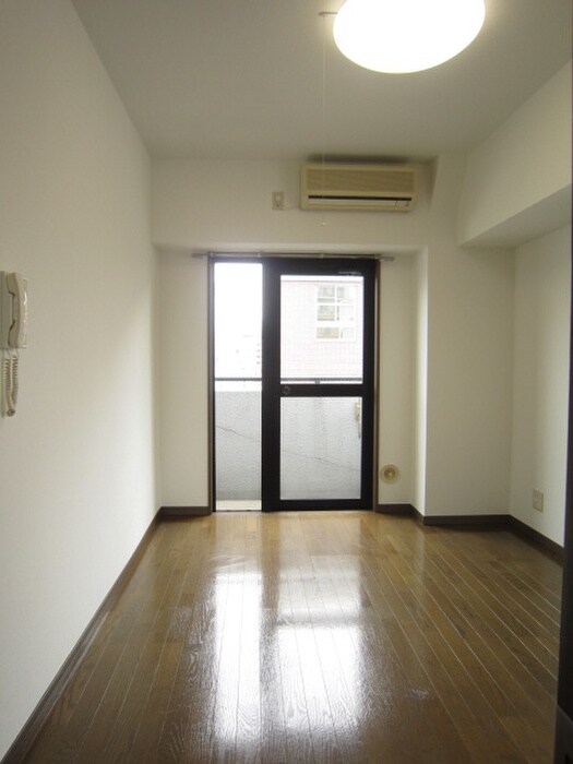 物件内観写真6　(居室)