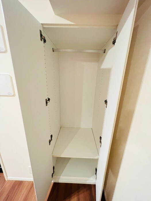 物件内観写真13　(収納)