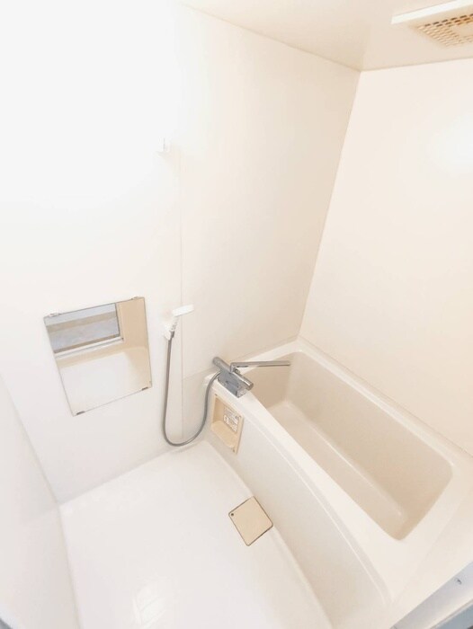 物件内観写真12　(バス／シャワールーム等)