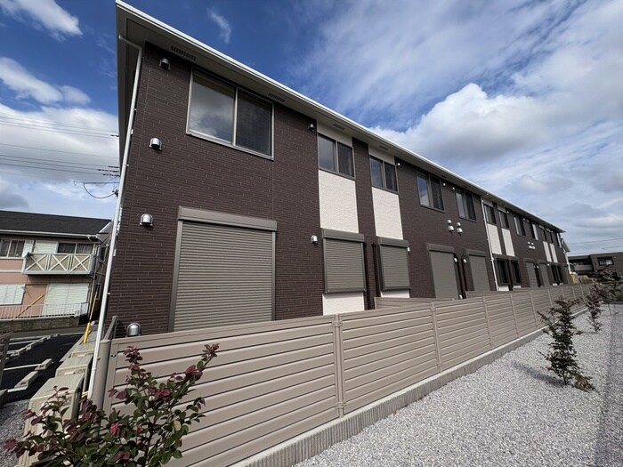 物件外観写真3　(周辺環境)