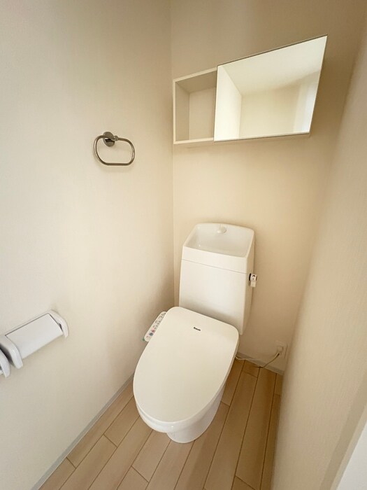 物件内観写真12　(トイレ)