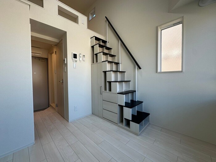 物件内観写真3　(居室)