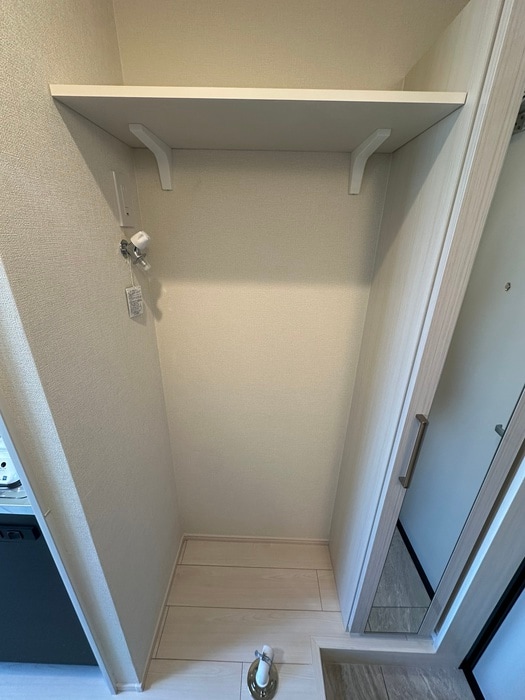 物件内観写真11　(洗濯機置場)