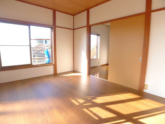 物件内観写真10　(居室)