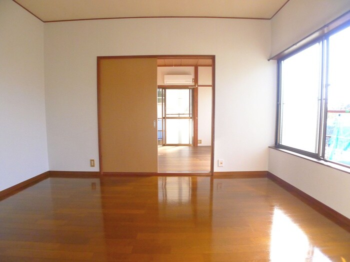 物件内観写真17　(居室)