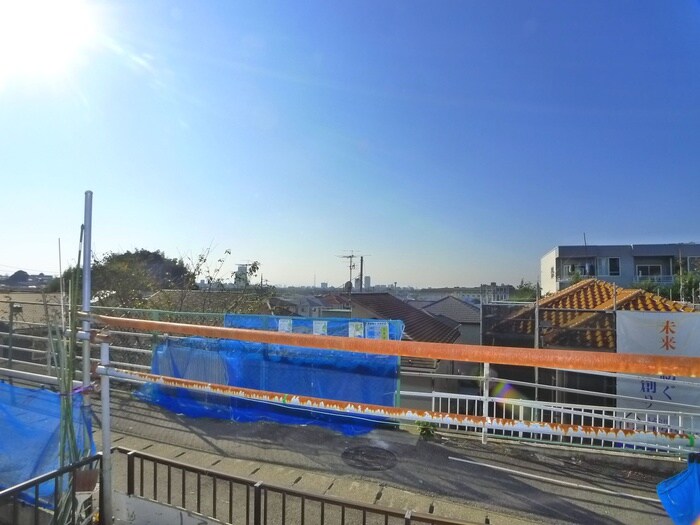 物件内観写真22　(室内からの展望)