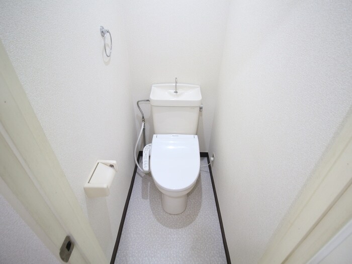 物件内観写真13　(トイレ)