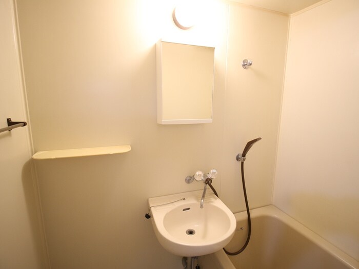 物件内観写真14　(洗面)