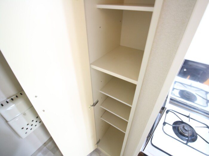 物件内観写真18　(靴箱)