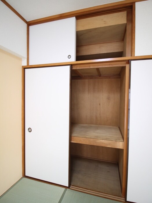 物件内観写真18　(収納)