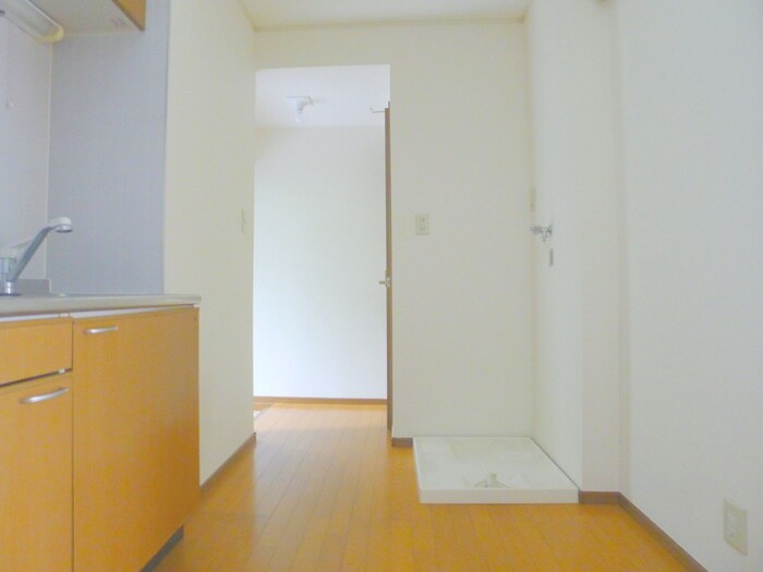 物件内観写真19　(廊下)