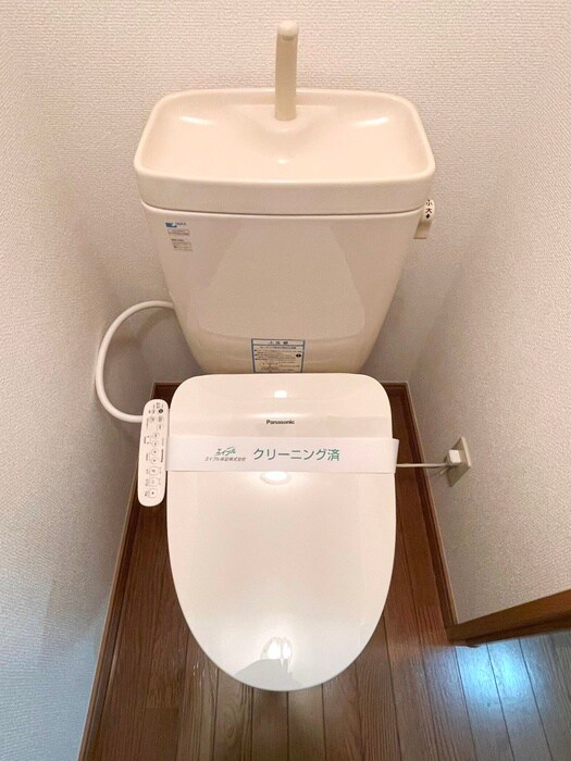 物件内観写真15　(トイレ)